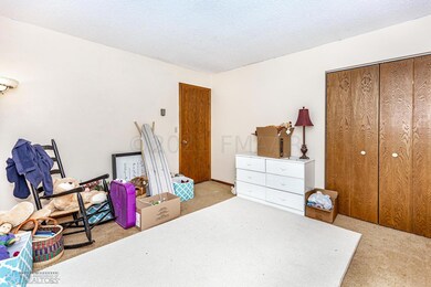 Home-4