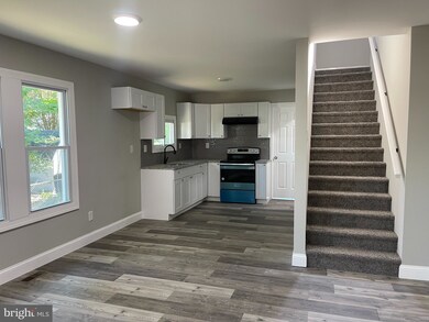 408 N 7th St, Millville, NJ 08332 - photo 3