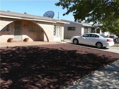 228 Maricela Dr, El Paso, TX 79915 - photo 2