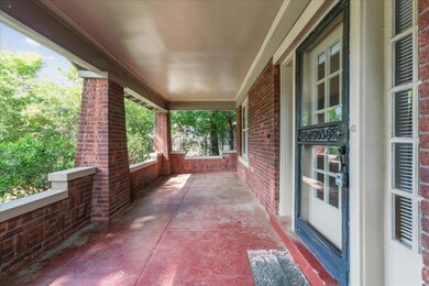 View of patio / terrace with covered porch