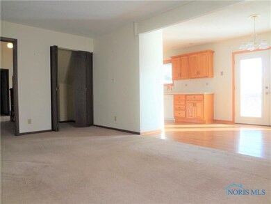 2927 Saint Andrews Dr, Findlay, OH 45840 - photo 6