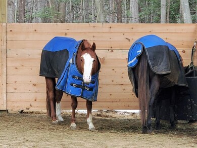 41 W Main St, Newton, NH 03858 - photo 2