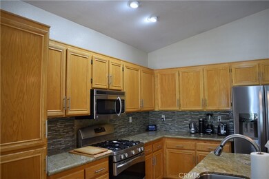 8842 Tobira Dr, Escondido, CA 92026 - photo 5