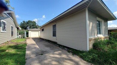 7643 Hereford St, Houston, TX 77087 - photo 3
