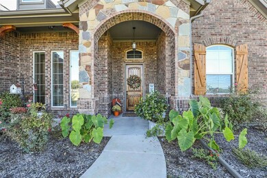 219 Maral Ln, Azle, TX 76020 - photo 4