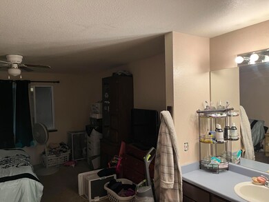 1006 S Shasta Ave unit 1006/1008, Eagle Point, OR 97524 - photo 7