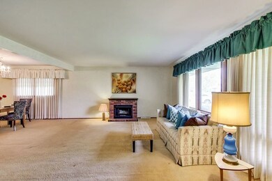 3305 Central Rd, Rolling Meadows, IL 60008 - photo 7