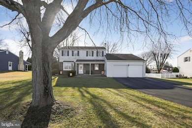 2306 Carol Ln, Norristown, PA 19401 - photo 3