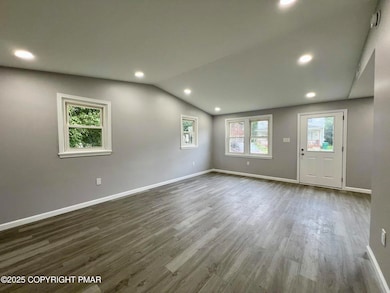 182 State St, East Stroudsburg, PA 18301 - photo 5