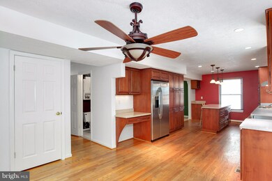 1021 Tasker Ln, Arnold, MD 21012 - photo 7