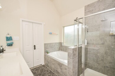 30110 E Sapling Oaks Place, Magnolia, TX 77355 - photo 6