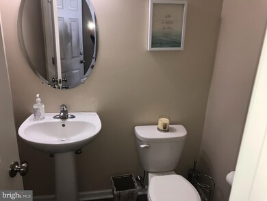 3032 Goshen Dr, Pennsburg, PA 18073 - photo 3