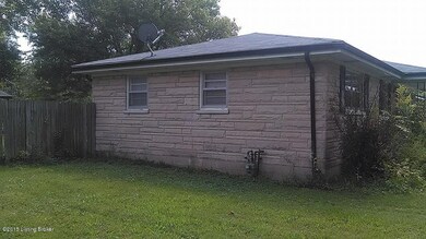202 Becky McKinley Ave, Mount Washington, KY 40047 - photo 2