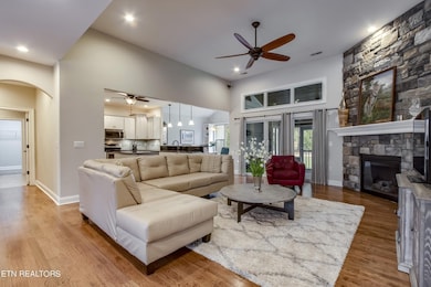 207 Cheeyo Trace, Loudon, TN 37774 - photo 5