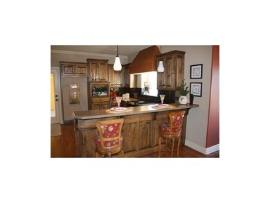 1825 SW Napa Valley Dr, Lees Summit, MO 64082 - photo 5