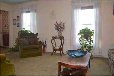 807 Broadcasting Rd, Reading, PA 19610 - photo 3