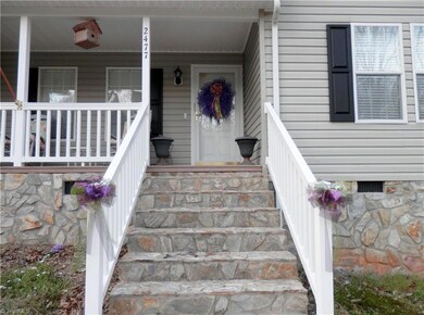 2477 Spoons Chapel Rd, Asheboro, NC 27205 - photo 4