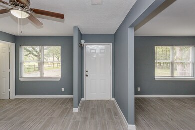 13830 Patricia Ln, Alvin, TX 77511 - photo 6