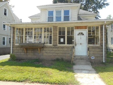 32 Edgemont St, Springfield, MA 01109 - photo 2