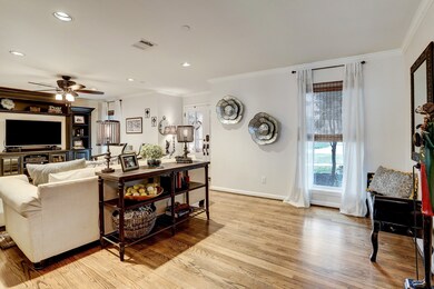 1414 Neeley Dr, Houston, TX 77055 - photo 7