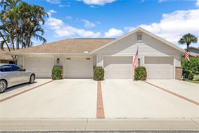 Detached garage