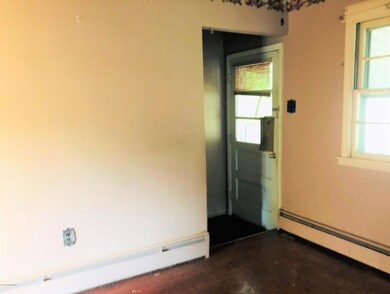 12 Mill St, Mountain Top, PA 18707 - photo 5