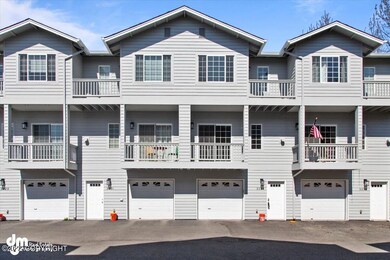 02-Exterior Front IMG_0960