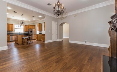 Living Room 4