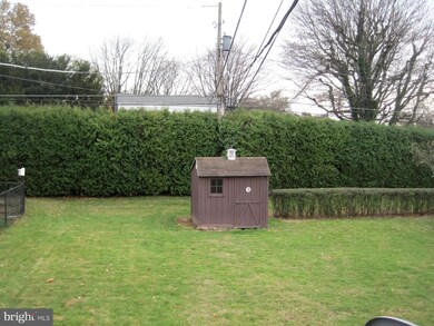 732 Harding St, New Cumberland, PA 17070 - photo 7