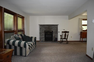 801 Kinglet Ct, Hawley, PA 18428 - photo 3