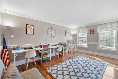 4 Bradford Cir, Hudson, NH 03051 - photo 4