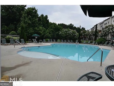 1035 Prestwyck Ct, Alpharetta, GA 30004 - photo 2