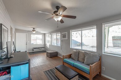 37 - AZ room