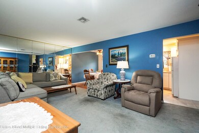 222 Chesterton Ave, Staten Island, NY 10306 - photo 5