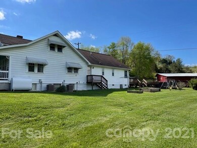 152 Gilbert Rd, Leicester, NC 28748 - photo 4