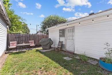 136 1/2 W 7th St, Peru, IN 46970 - photo 6