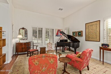 68 E Vinedo Ln, Tempe, AZ 85284 - photo 5