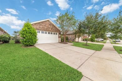 2915 Coral Berry Ct, Richmond, TX 77469 - photo 2