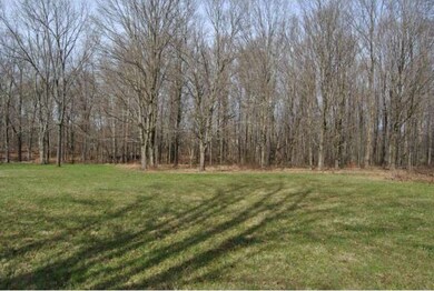 1368 Hendricks Rd, Pennsburg, PA 18073 - photo 2