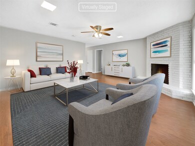 1108 Timber Ln, Rosenberg, TX 77471 - photo 2