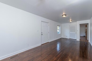 1186NShadowDr09