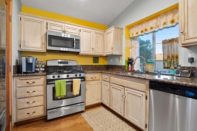 3318 Mesa Ct, Rosamond, CA 93560 - photo 7