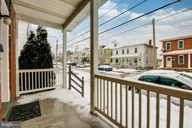 819 Concord St, Hagerstown, MD 21740 - photo 3