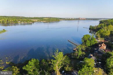 18429 Cabin Rd, Triangle, VA 22172 - photo 3