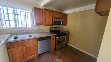 4726 Saturn St, Los Angeles, CA 90019 - photo 3