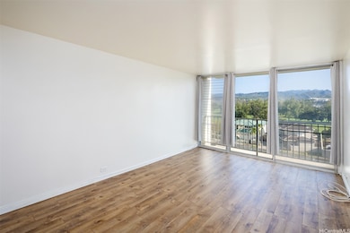 Holiday Lakeview unit 501, Honolulu, HI 96818 - photo 2
