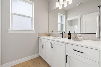 QR74-Bentley-E-Classic-Bath-1