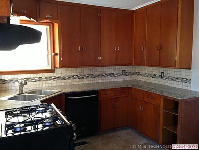 Art deco kitchen with original cabinets