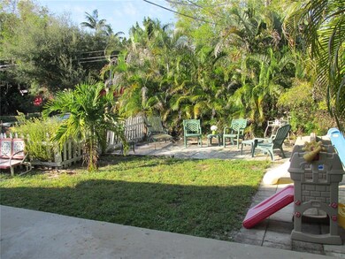 222 SW 8th St unit 2, Dania, FL 33004 - photo 6