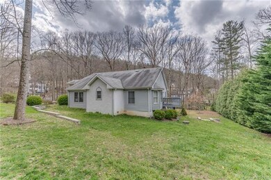 455 Heather Marie Dr, Hendersonville, NC 28792 - photo 6